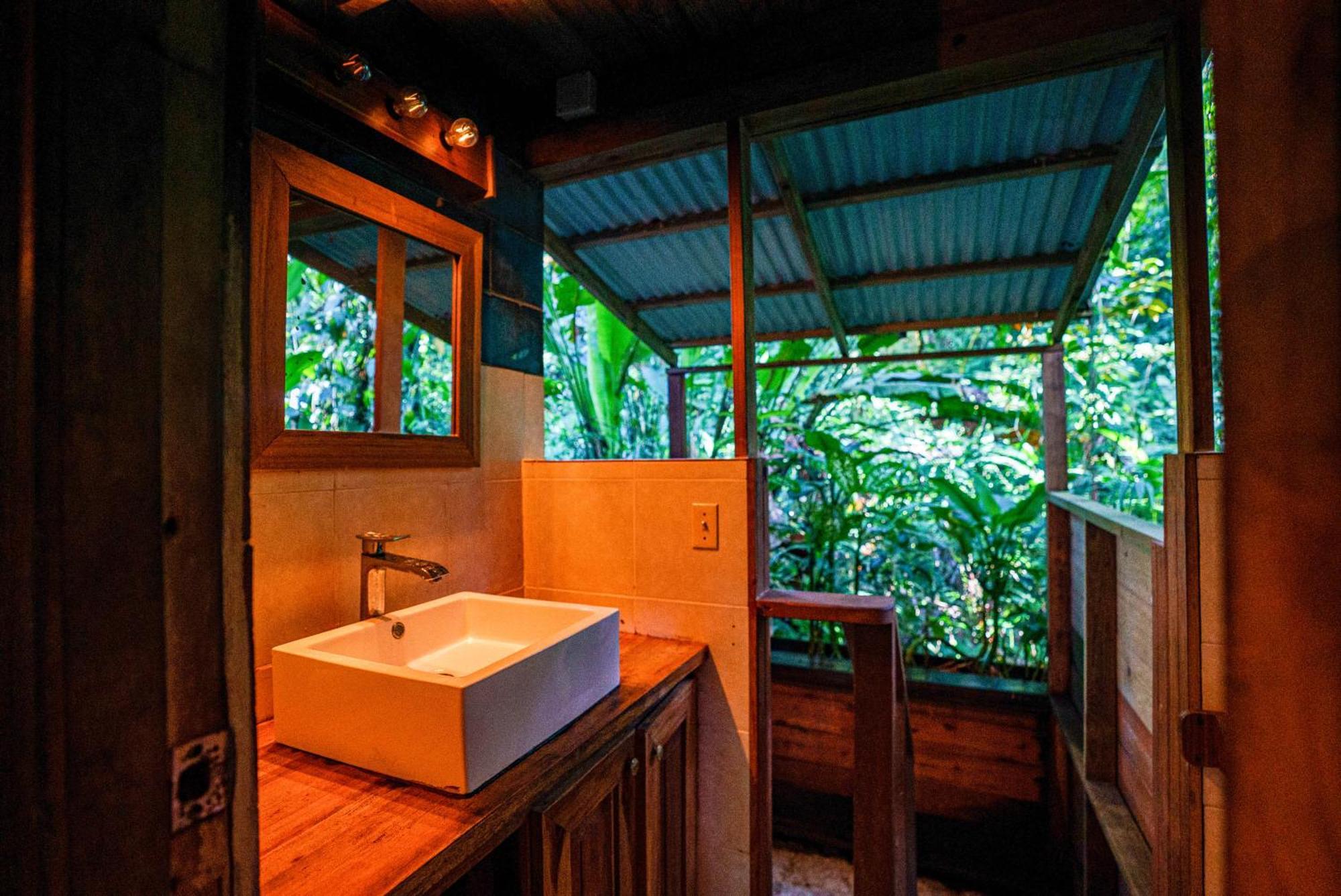 Palmar Beach Lodge Bocas del Toro Habitación foto